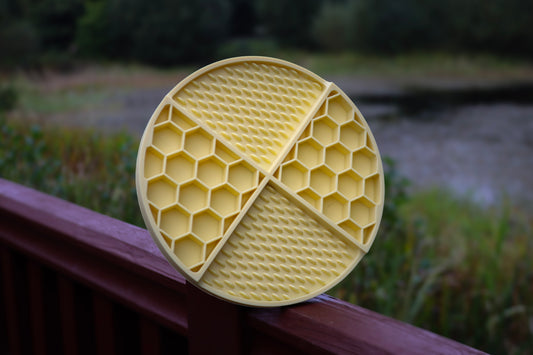 Lick Mat Yellow - Enrichment for dogs & puppies
