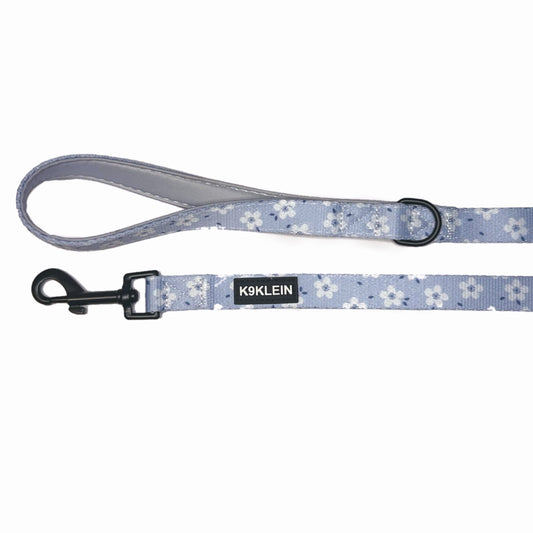 Lilac Floral Lead